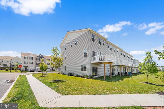 421 RIDGEWOOD DR, Royersford, PA 19468