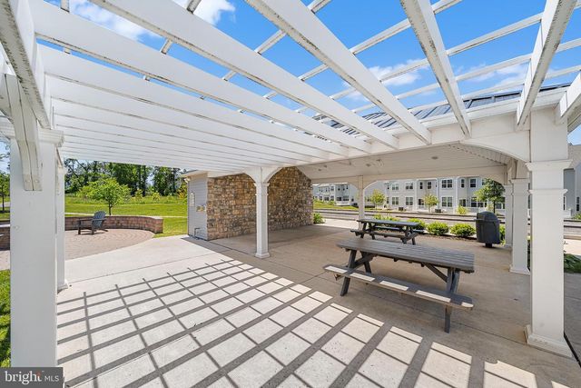 421 RIDGEWOOD DR, Royersford, PA 19468