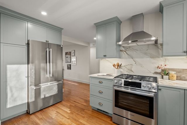 632 Neponset St Ext, Norwood, MA 02062