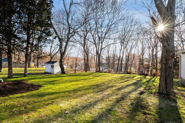 632 Neponset St Ext, Norwood, MA 02062