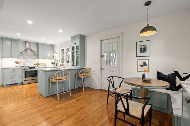 632 Neponset St Ext, Norwood, MA 02062