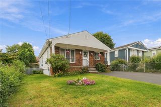 25 Sherman Avenue, North Providence, RI 02911