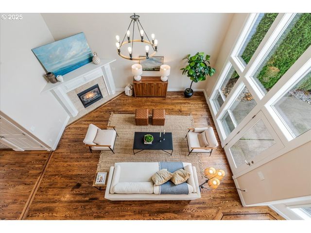 21157 Ne SHORE Dr, Fairview, OR 97024