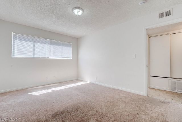3237 Arlene Way 3, Las Vegas, NV 89108