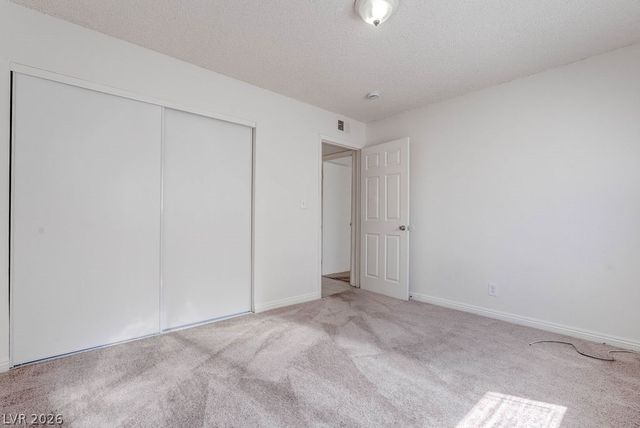 3237 Arlene Way 3, Las Vegas, NV 89108