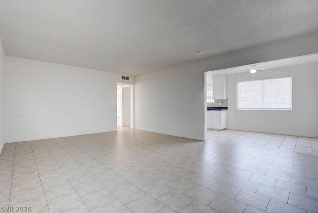 3237 Arlene Way 3, Las Vegas, NV 89108