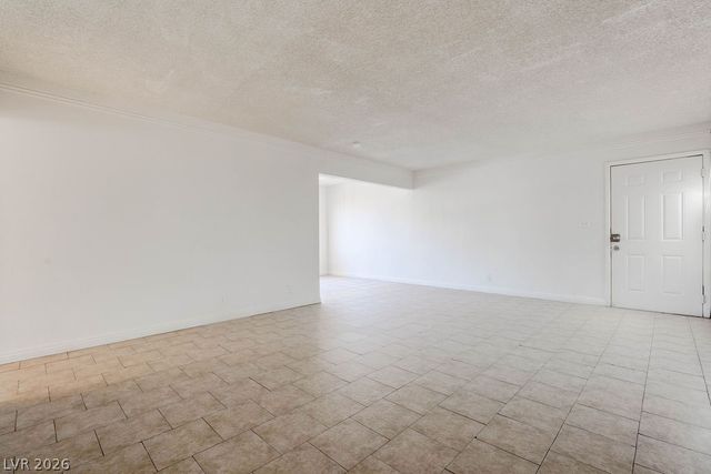 3237 Arlene Way 3, Las Vegas, NV 89108