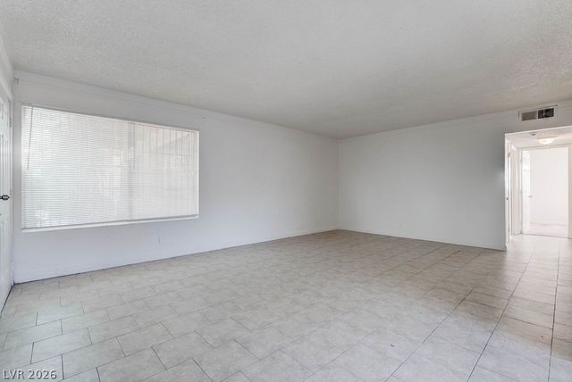 3237 Arlene Way 3, Las Vegas, NV 89108