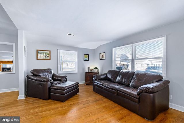 16 FLORIDA AVE, Earleville, MD 21919