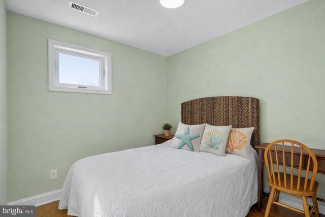 16 FLORIDA AVE, Earleville, MD 21919