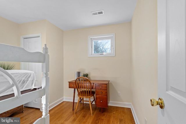 16 FLORIDA AVE, Earleville, MD 21919