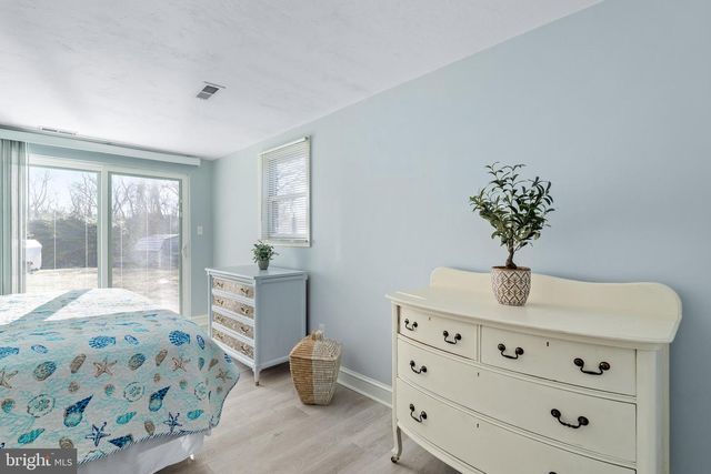 16 FLORIDA AVE, Earleville, MD 21919