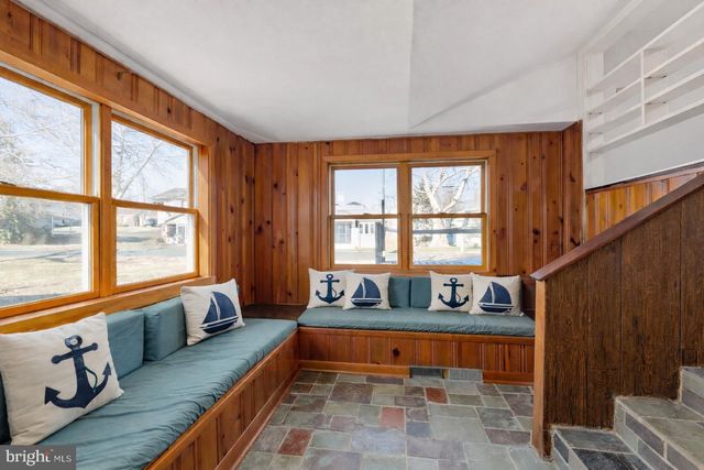 16 FLORIDA AVE, Earleville, MD 21919