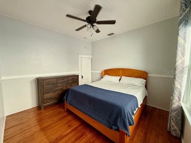 1912 W CHERRY STREET, Tampa, FL 33607