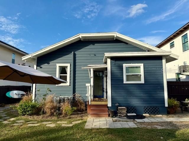 1912 W CHERRY STREET, Tampa, FL 33607