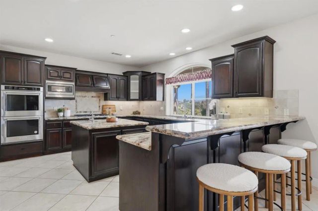 3676 Alta Vista Drive, Fallbrook, CA 92028
