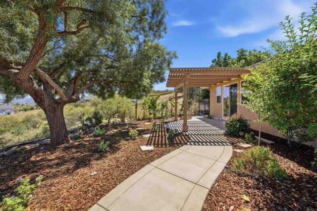 3676 Alta Vista Drive, Fallbrook, CA 92028