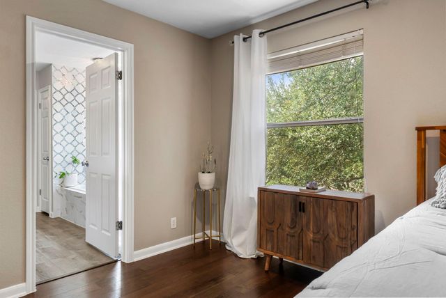 4104 Seldalia TRL, Austin, TX 78732