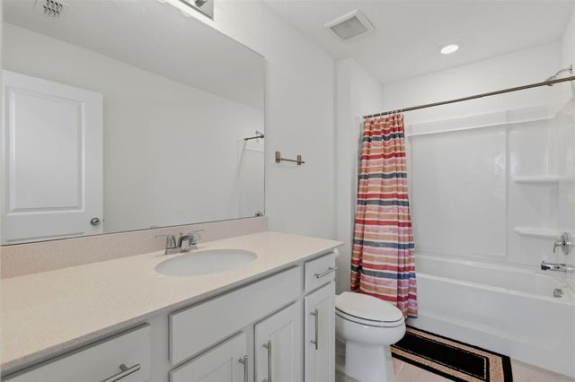 10517 HIDDEN BANKS GLEN, Parrish, FL 34219