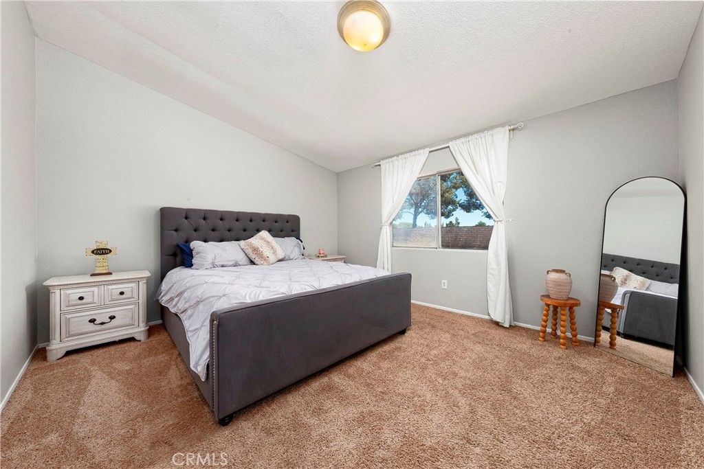 Image 12 of property listing at 36434 Windtree, Palmdale, CA 93550