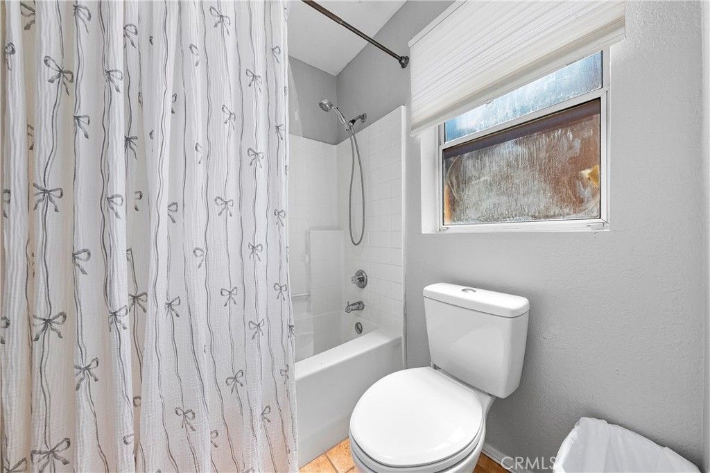 Image 15 of property listing at 36434 Windtree, Palmdale, CA 93550