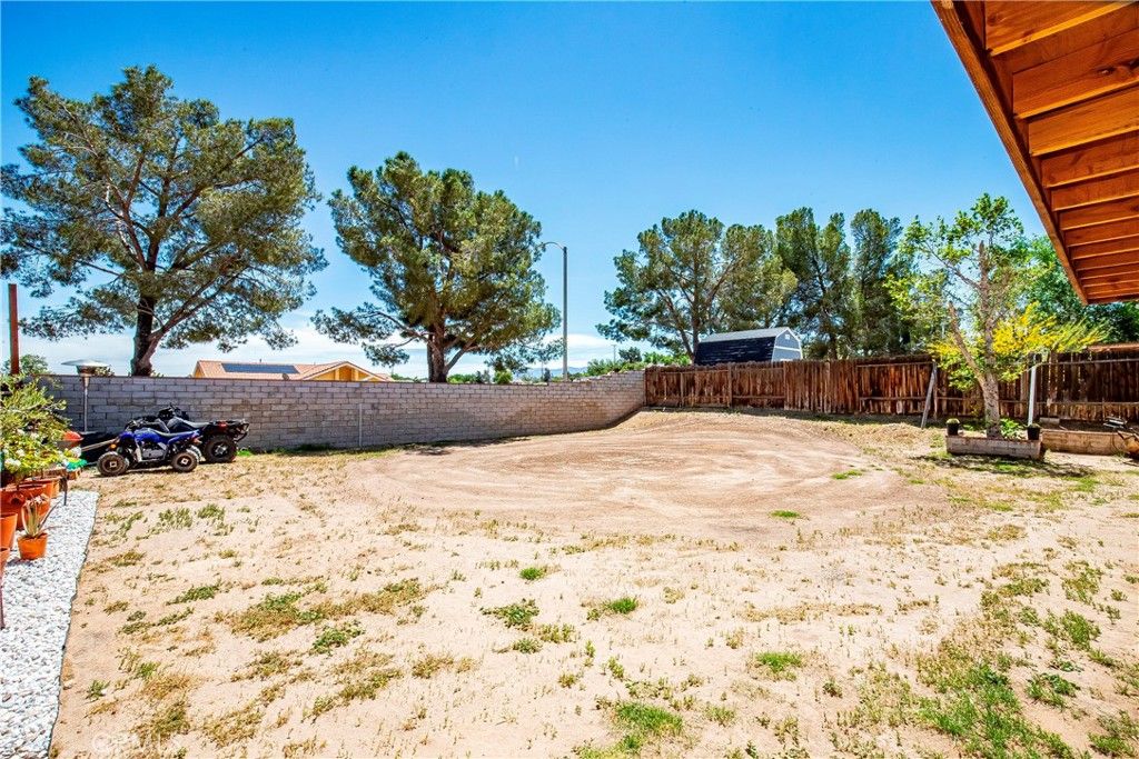 Image 21 of property listing at 36434 Windtree, Palmdale, CA 93550