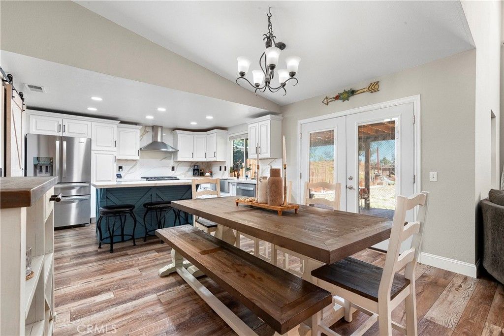 Image 7 of property listing at 36434 Windtree, Palmdale, CA 93550