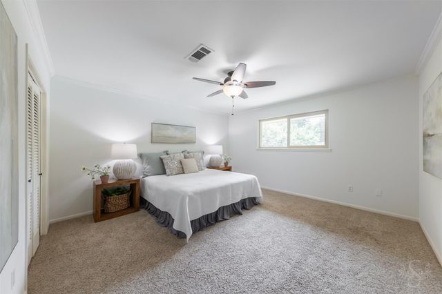 1015 Bluebonnet St, Katy, TX 77493