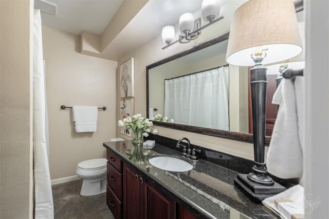 1015 Bluebonnet St, Katy, TX 77493