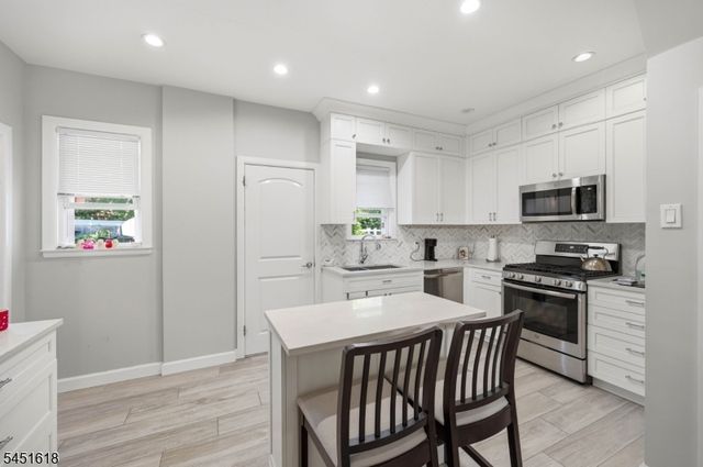 304 Brook Ave, Passaic City, NJ 07055
