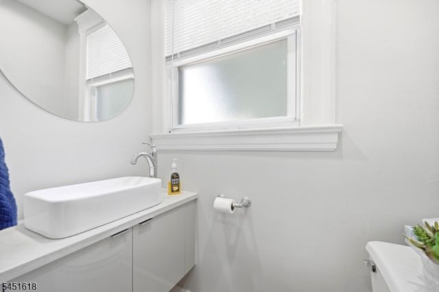 304 Brook Ave, Passaic City, NJ 07055