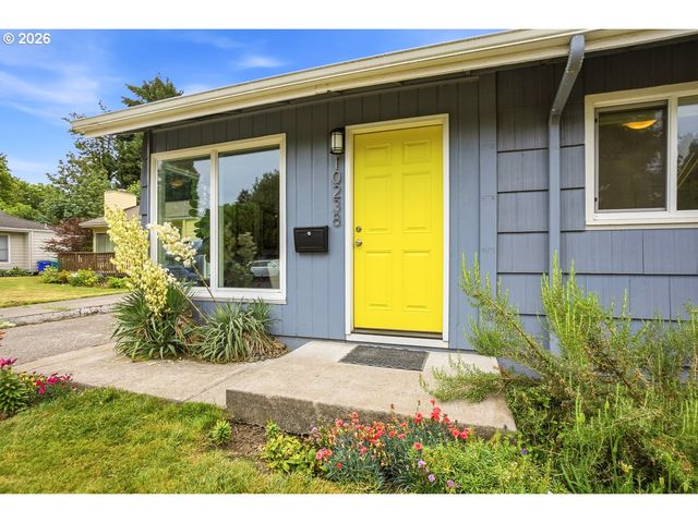 10238 N CENTRAL St, Portland, OR 97203