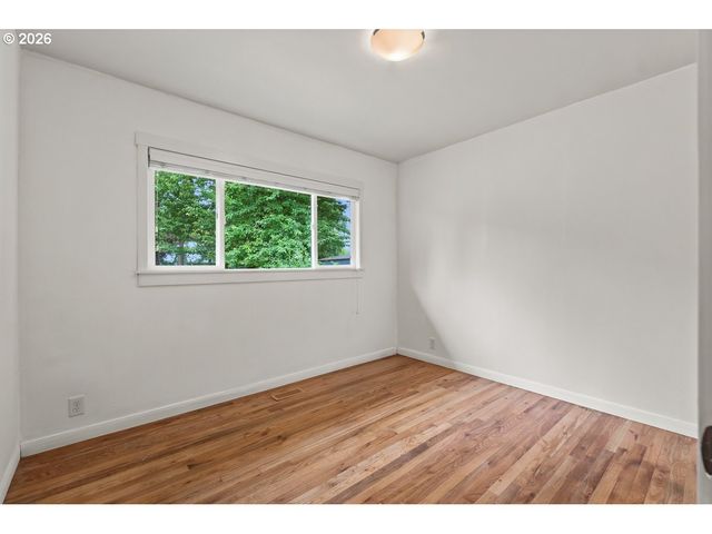 10238 N CENTRAL St, Portland, OR 97203
