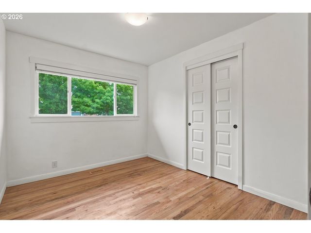 10238 N CENTRAL St, Portland, OR 97203