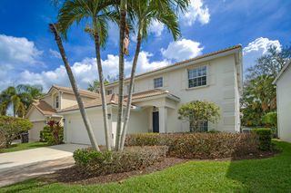 458 Woodview Circle, Palm Beach Gardens, FL 33418
