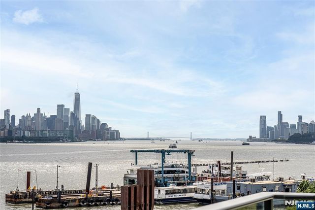 1200 Avenue At Port Imperial 508, Weehawken, NJ 07086
