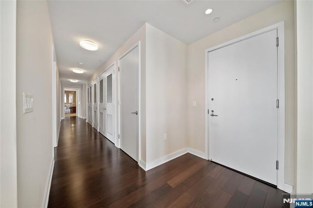 1200 Avenue At Port Imperial 508, Weehawken, NJ 07086