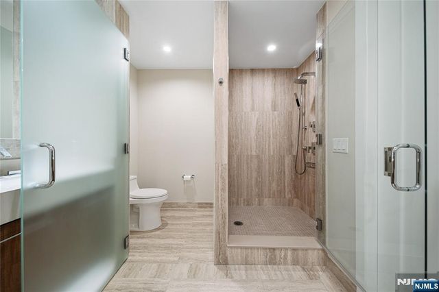 1200 Avenue At Port Imperial 508, Weehawken, NJ 07086