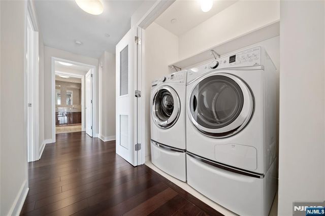 1200 Avenue At Port Imperial 508, Weehawken, NJ 07086