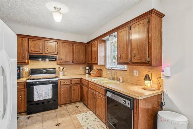 509 Riverview Drive, Noble, OK 73068