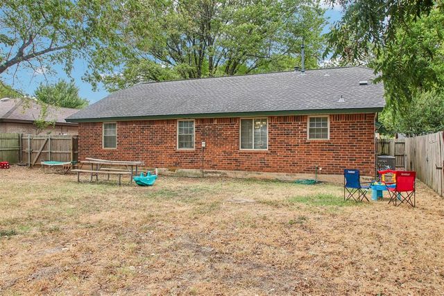 509 Riverview Drive, Noble, OK 73068