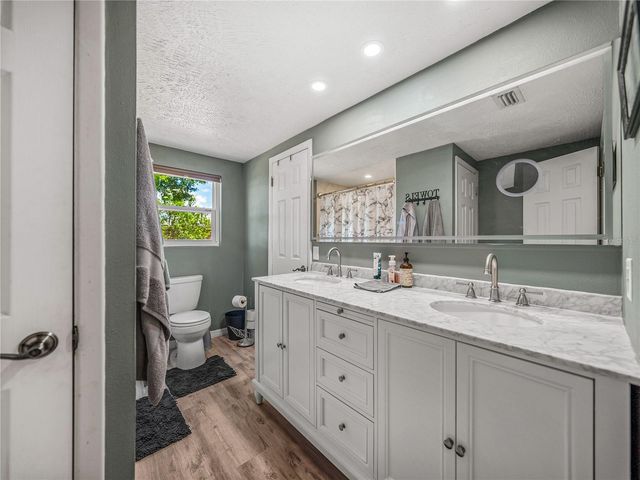 246 CANAL DRIVE, Lake Wales, FL 33859