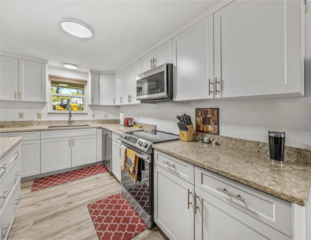 246 CANAL DRIVE, Lake Wales, FL 33859