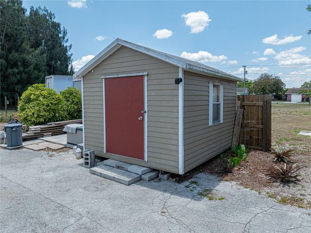 246 CANAL DRIVE, Lake Wales, FL 33859