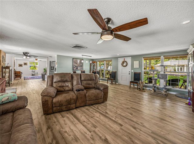 246 CANAL DRIVE, Lake Wales, FL 33859