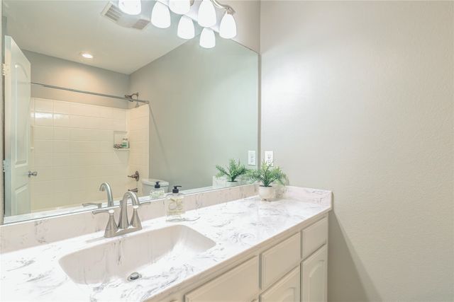 6501 Starnes Road, Watauga, TX 76148