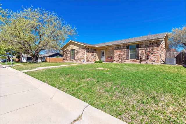 6501 Starnes Road, Watauga, TX 76148