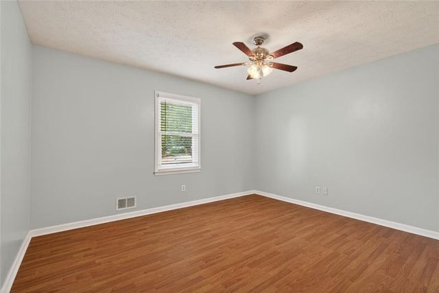 2810 Crystal Brooke Lane, Snellville, GA 30078