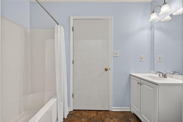 2810 Crystal Brooke Lane, Snellville, GA 30078