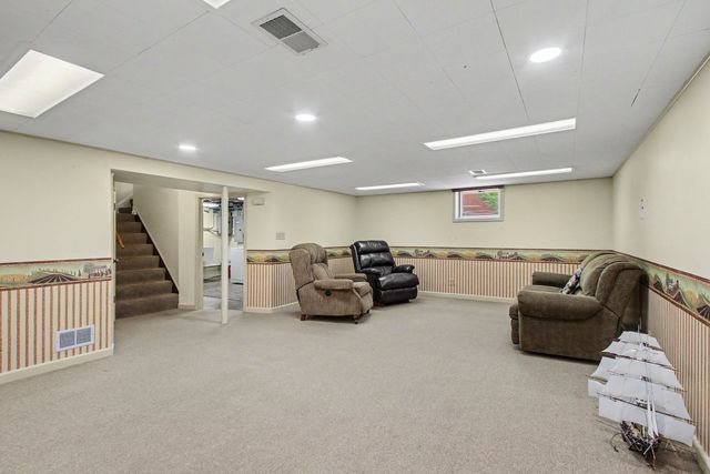 510 E 164th Place, South Holland, IL 60473
